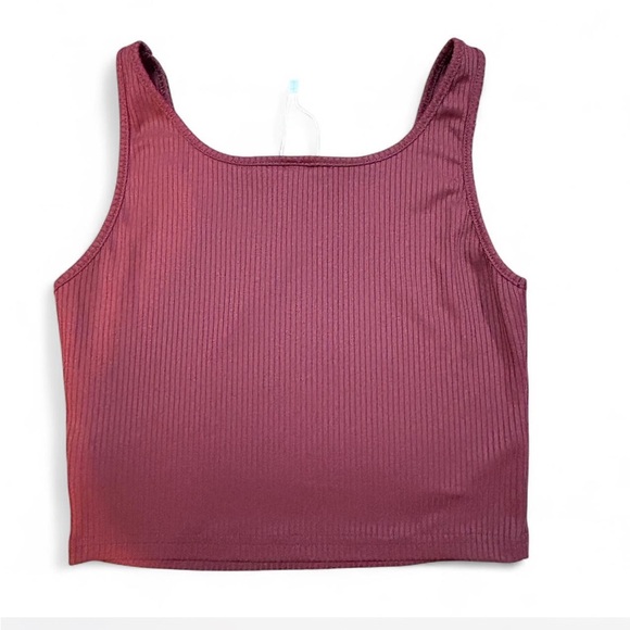 Burgundy Ribbed Tank Top - Picture 3 of 3